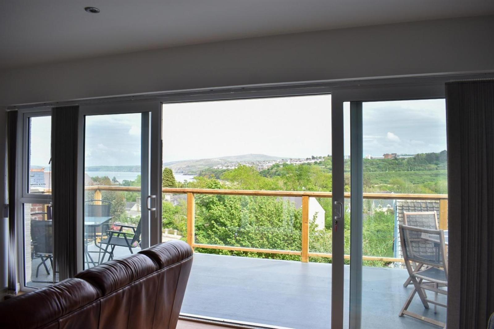 Harbour View Goodwick Villa Bagian luar foto